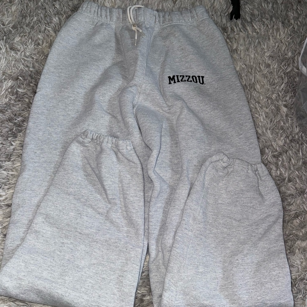 Gray Mizzou Sweatpants